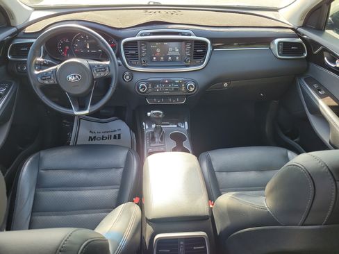 Used 2018 Kia Sorento EX FWD image 14