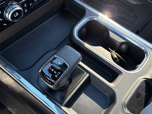 Used 2024 GMC Sierra 1500 SLT w/ SLT Premium Plus Package image 8