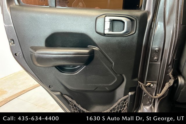 Used 2018 Jeep Wrangler Unlimited Sport S AWD/4WD image 18