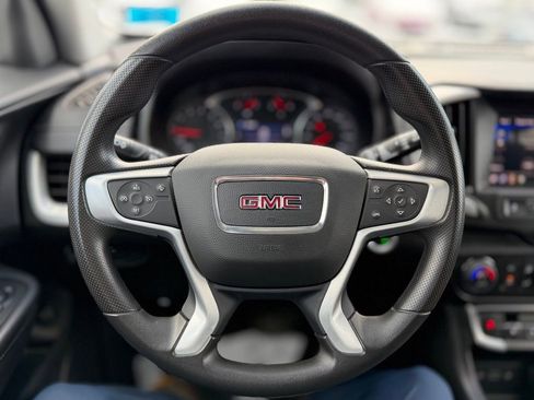 Used 2021 GMC Terrain SLE w/ Driver Convenience Package image 5