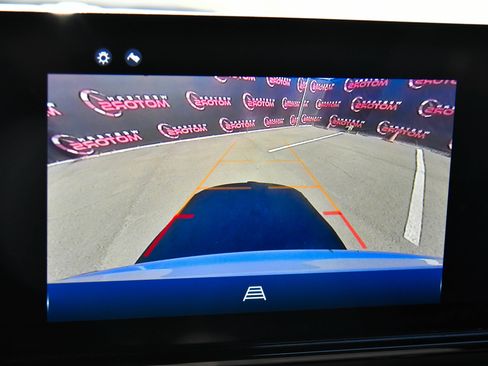 Used 2024 Honda Prologue EX image 19