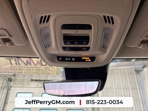 Used 2023 Buick Envision Avenir AWD/4WD image 20