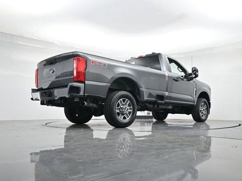 Used 2025 Ford F350 XLT w/ FX4 Off-Road Package AWD/4WD image 27
