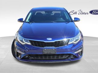 Used 2019 Kia Optima S video 2