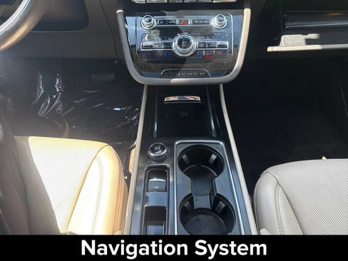 Certified 2022 Lincoln Corsair Reserve w/ Elements Package AWD/4WD image 29