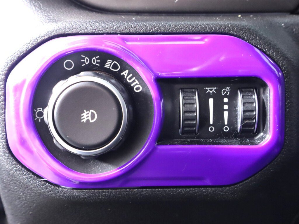 Used 2018 Jeep Wrangler Unlimited Sport S AWD/4WD image 10