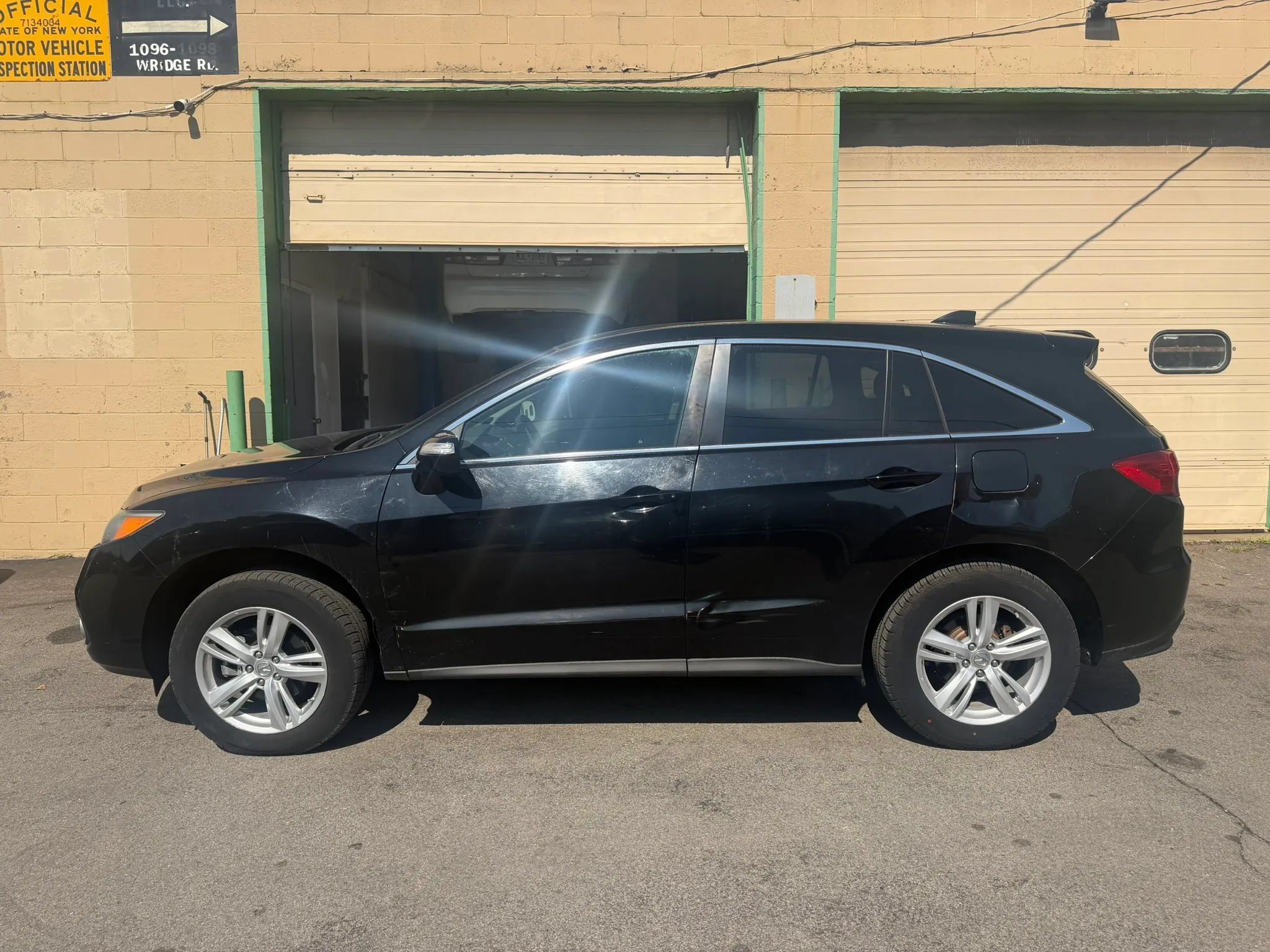 Used 2014 Acura RDX w/ Technology Package AWD/4WD image 5