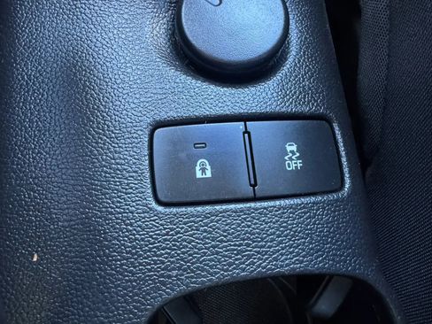 Used 2013 Chevrolet Sonic LT FWD image 18