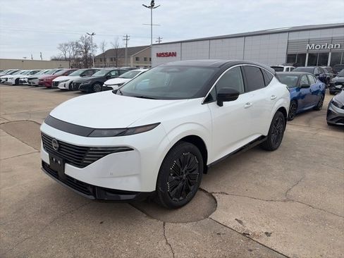 New 2026 Nissan Murano Platinum image 2