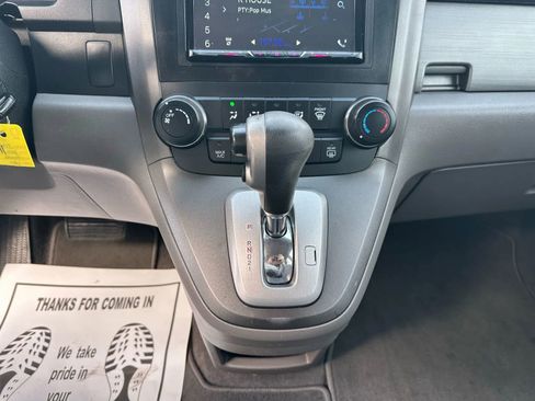 Used 2011 Honda CR-V LX image 12