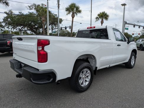 Used 2022 Chevrolet Silverado 1500 W/T w/ WT Value Package RWD image 4