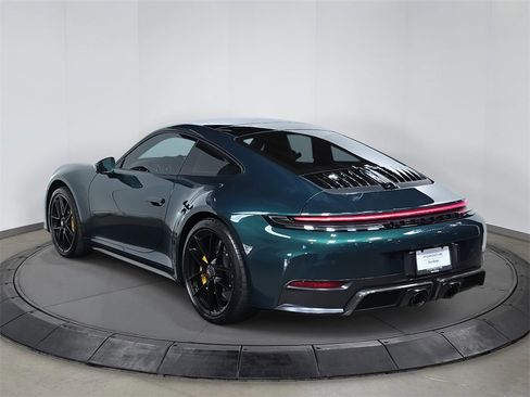 Used 2025 Porsche 911 Carrera GTS image 3