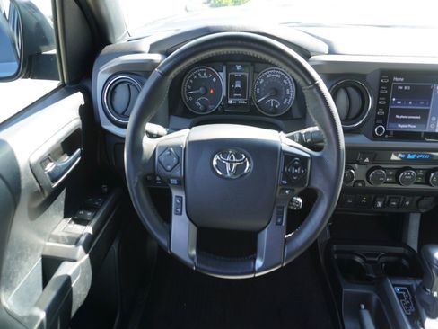 Used 2023 Toyota Tacoma TRD Sport w/ Advanced Technology Package image 14