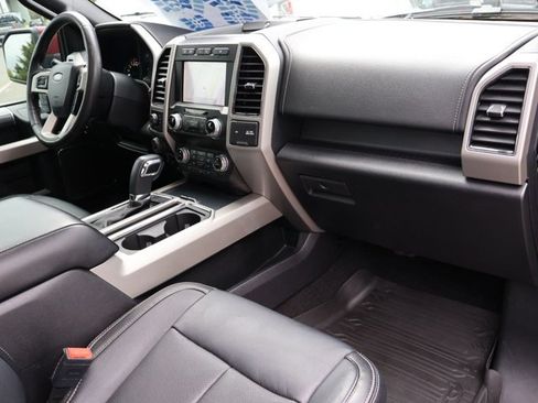Used 2019 Ford F150 Lariat w/ Equipment Group 502A Luxury AWD/4WD image 25