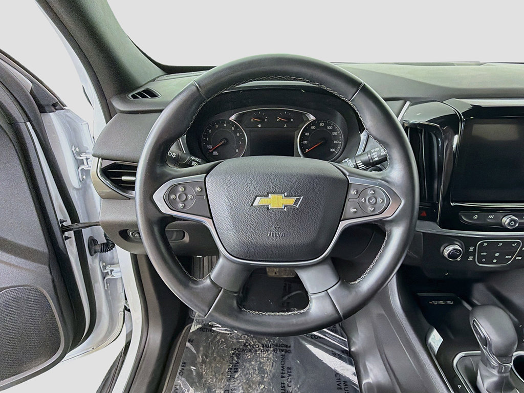 Used 2023 Chevrolet Traverse LT w/ LPO, 'HIT The Road' Package AWD/4WD image 33