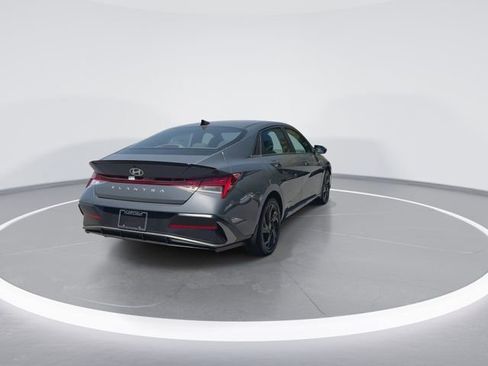 New 2026 Hyundai Elantra SEL Sport Premium FWD image 8
