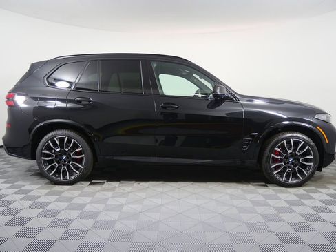 Used 2026 BMW X5 sDrive40i w/ M Sport Package image 2