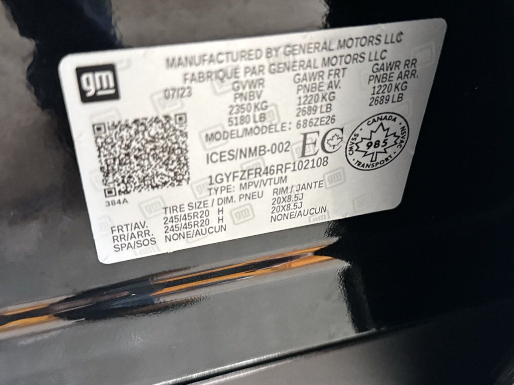 Used 2024 Cadillac XT4 Sport AWD/4WD image 38