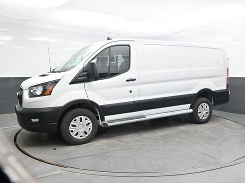 Used 2025 Ford Transit 250 Low Roof w/ Exterior Upgrade Package RWD image 3