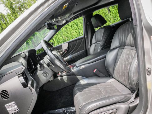 Used 2021 Lexus LS 500 w/ Interior Upgrade Package RWD image 16