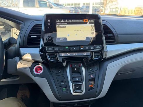Used 2019 Honda Odyssey EX-L image 18