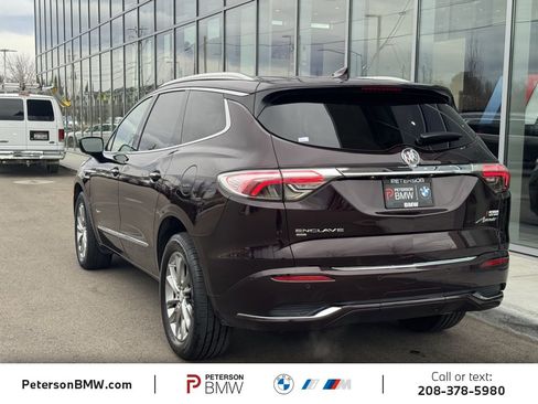 Used 2022 Buick Enclave Avenir w/ Avenir Technology Package image 4