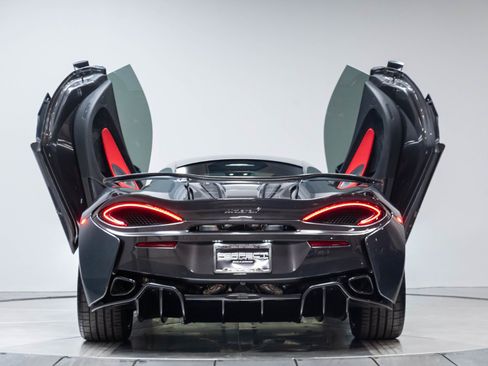 Used 2019 McLaren 570S Coupe RWD image 62
