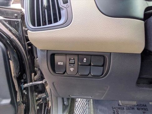 Used 2014 Kia Rio LX image 19