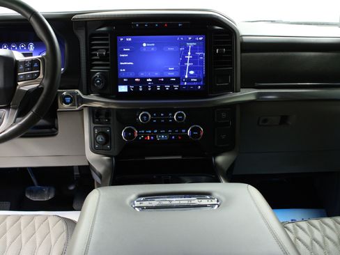 Used 2024 Ford F150 Platinum w/ Equipment Group 703A Plus image 19