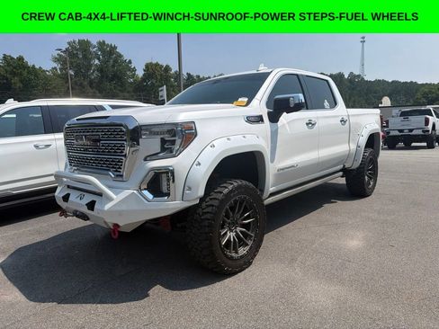 Used 2019 GMC Sierra 1500 Denali w/ Denali Ultimate Package AWD/4WD image 1