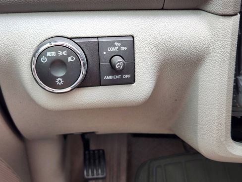 Used 2013 Buick Enclave Premium w/ LPO, Cargo Convenience Pkg image 19