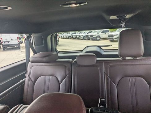 Used 2023 Ford Expedition Max Limited RWD image 17