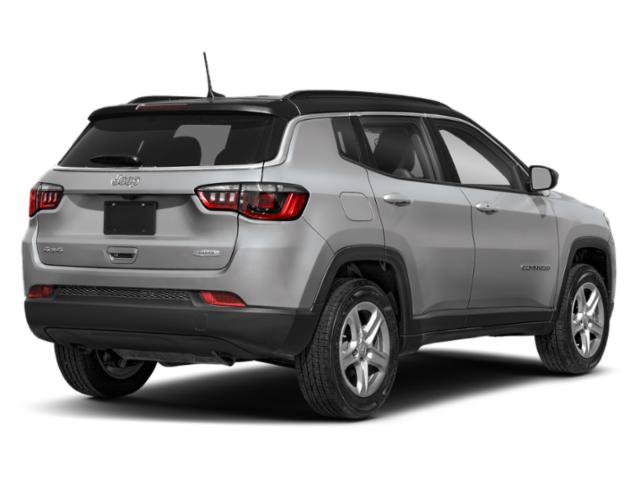 Certified 2024 Jeep Compass Limited AWD/4WD image 3