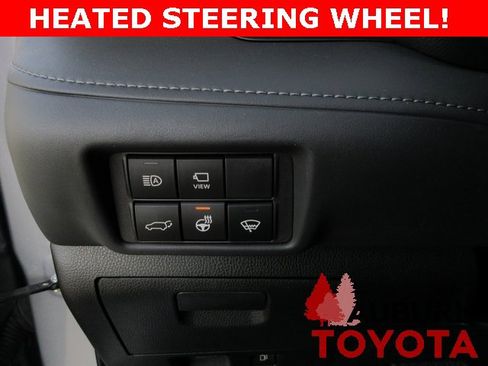 Certified 2022 Toyota Highlander Platinum image 16