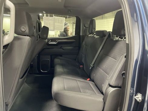 Used 2022 Chevrolet Silverado 1500 LT image 15