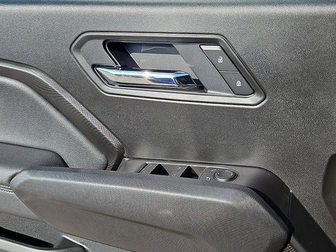 New 2026 GMC Canyon Elevation w/ Convenience Package image 19