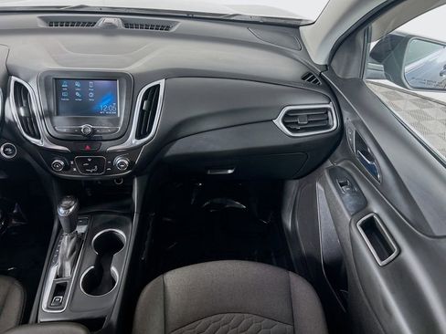 Used 2018 Chevrolet Equinox LT image 21