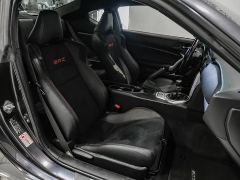Used 2018 Subaru BRZ Limited w/ Popular Package #3 RWD image 38