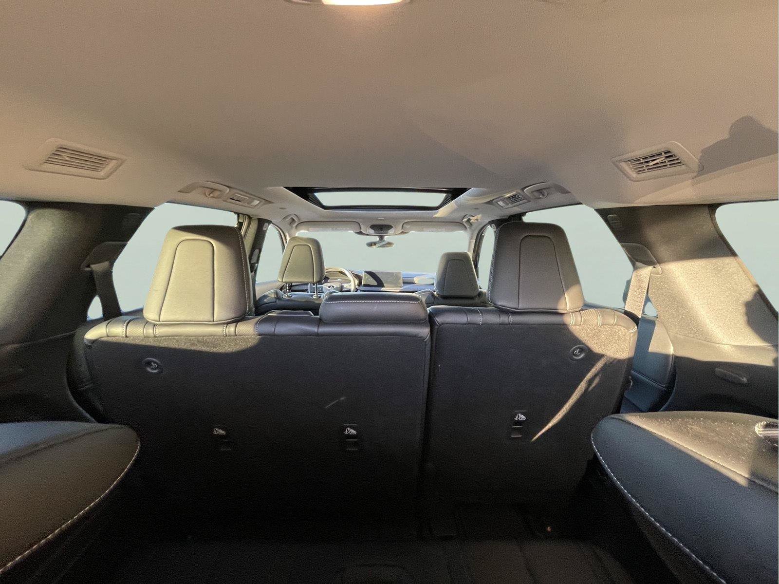 Used 2026 INFINITI QX60 Luxe w/ Cargo Package AWD/4WD image 11