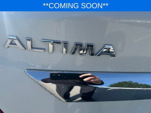 Used 2013 Nissan Altima 2.5 SV w/ 2.5SV Convenience Pkg FWD image 18