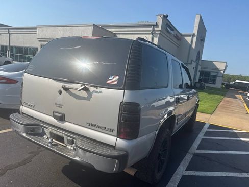 Used 2005 Chevrolet Tahoe LS RWD image 4