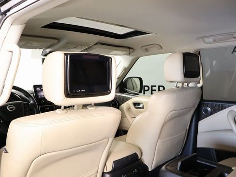 Used 2022 Nissan Armada Platinum w/ Captain's Chairs Package image 16