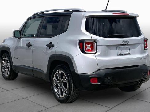 Used 2017 Jeep Renegade Limited image 12