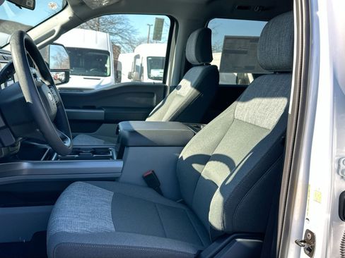 New 2026 Ford F450 XLT w/ 360-Degree Camera Package image 13