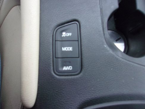 Used 2018 Cadillac XT5 AWD image 23