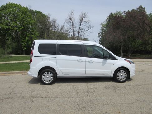 Used 2022 Ford Transit Connect XLT FWD image 7