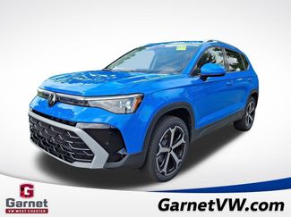 New 2025 Volkswagen Taos SEL video 2