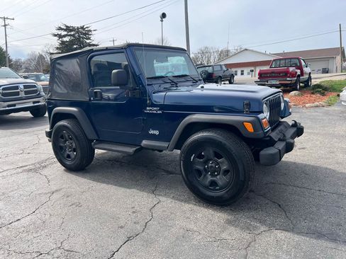 Used 2003 Jeep Wrangler Sport image 3
