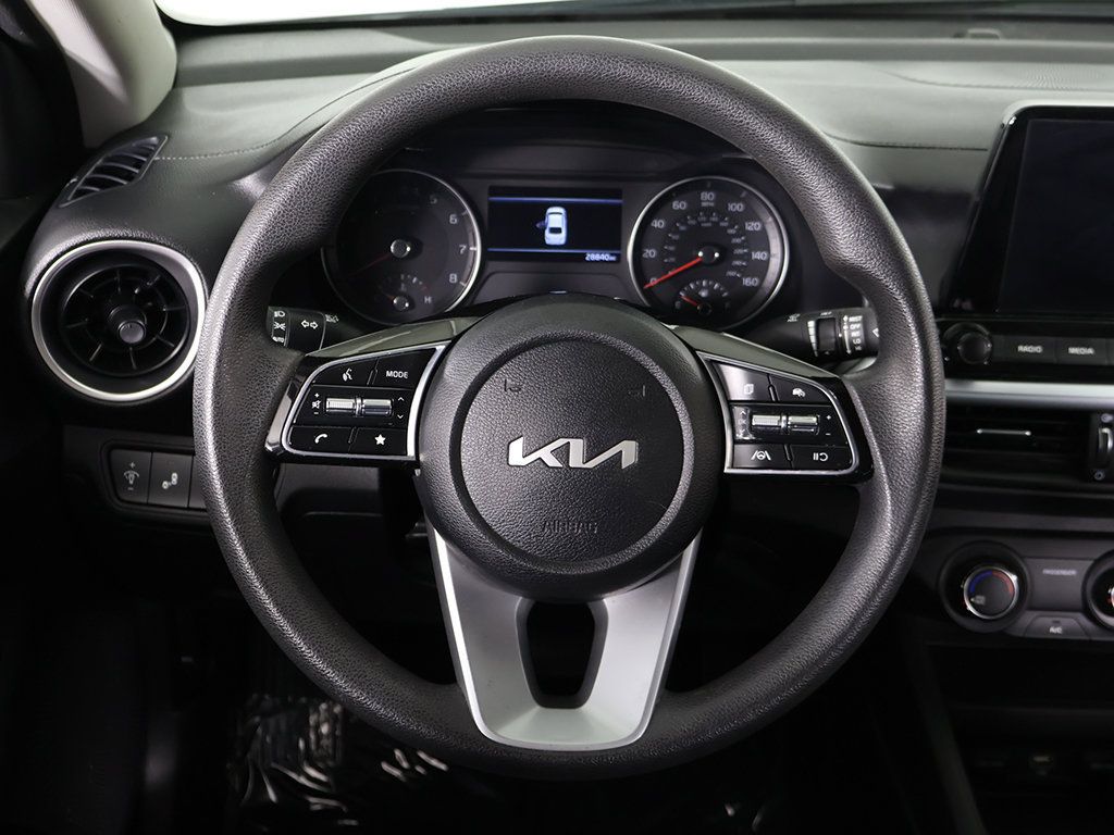 Used 2022 Kia Forte LXS w/ LXS Technology Package FWD image 35