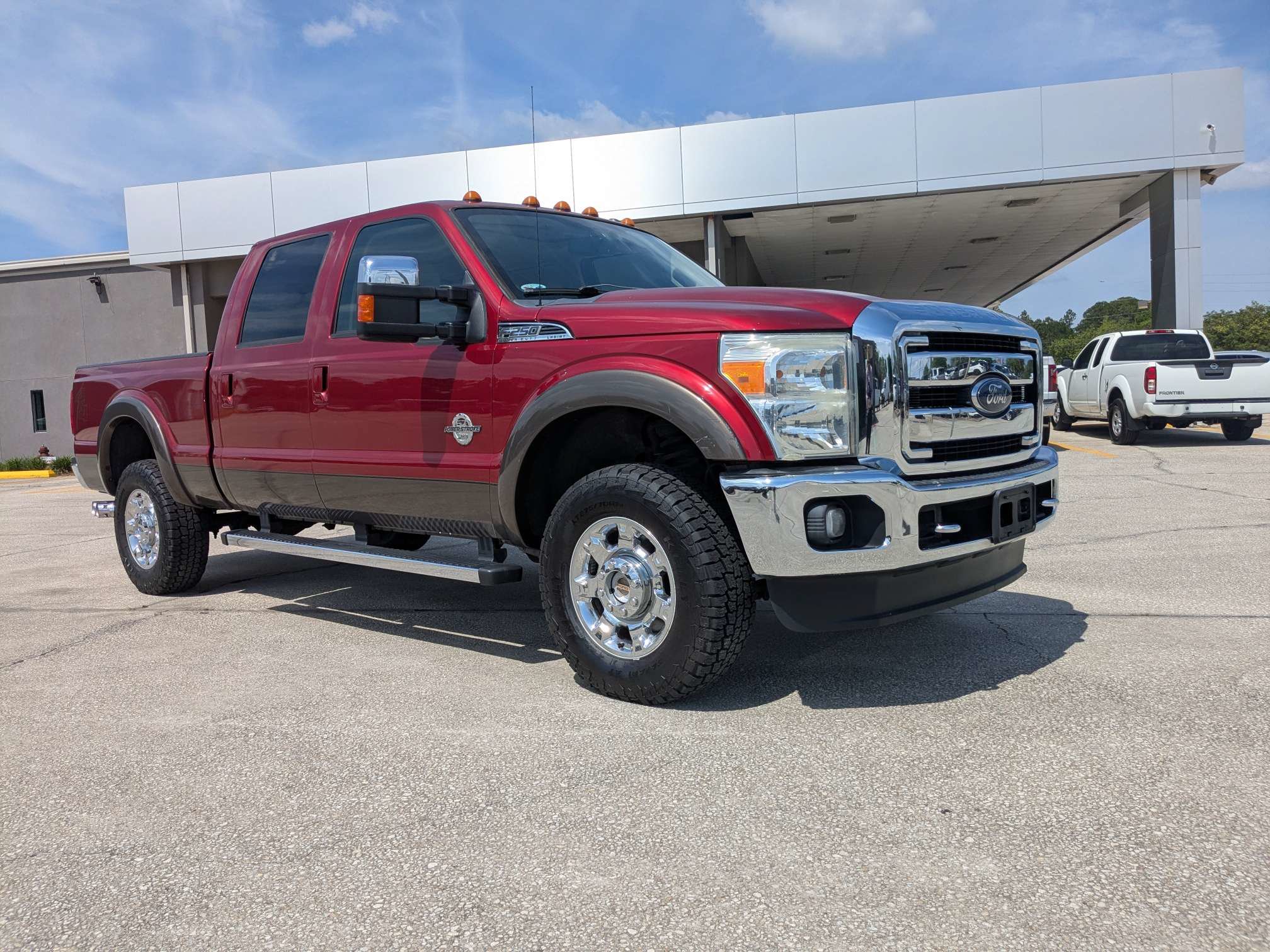 Used 2016 Ford F250 Lariat w/ Lariat Ultimate Package AWD/4WD image 2